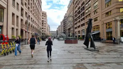 Run Baby Run, Thursday, 23 April 2026