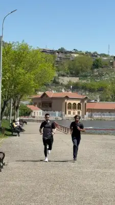 Run Baby Run, Friday, 1 May 2026